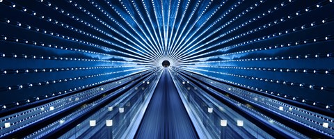 Produkte der Zukunft beleuchteter Tunnel symbolisiert die Zukunft